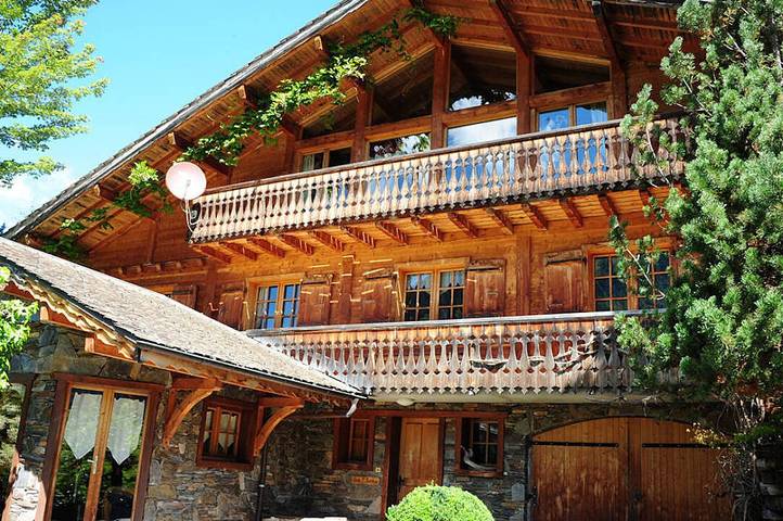 Gîte pour 24 personnes, avec jardin et jacuzzi ainsi que terrasse et sauna, animaux acceptés à La Chapelle-d'Abondance - 2