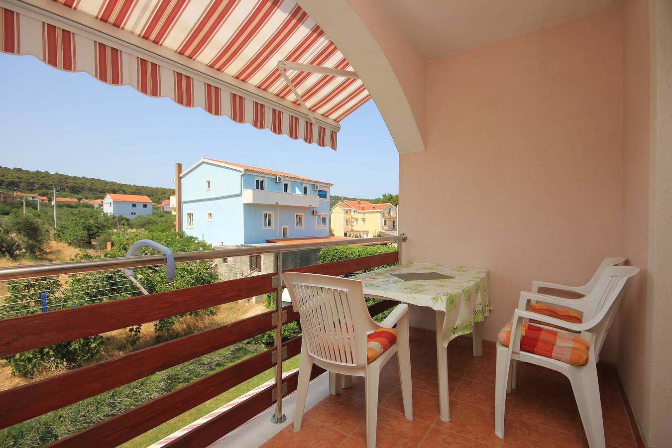 Ganze Wohnung, 1-Zimmer-Ferienwohnung mit Terrasse Kraj, Pasman A-8247-b in Ugrinici, Kraj