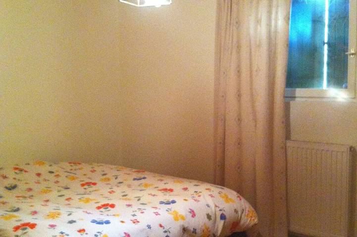 Location de vacances pour 6 personnes, avec terrasse et jardin à Monsac - 4