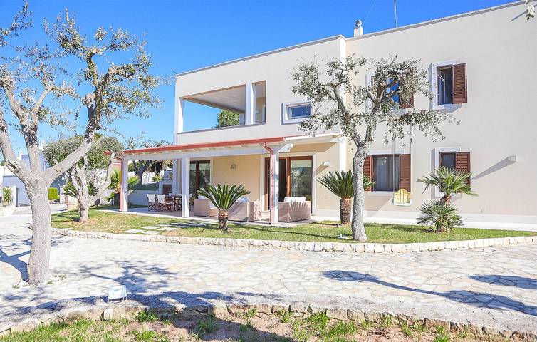 Ferienwohnung für 4 Personen, mit Garten in Fasano