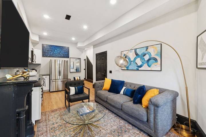 Location de vacances pour 14 personnes, avec balcon et jardin, adapté aux familles à Washington D.C.