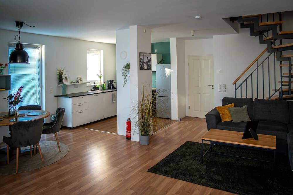 Modernes B2B-Teamhaus / 4Sz / 6 Pers. / Parkplatz / Rechnung in Calberlah, Landkreis Gifhorn