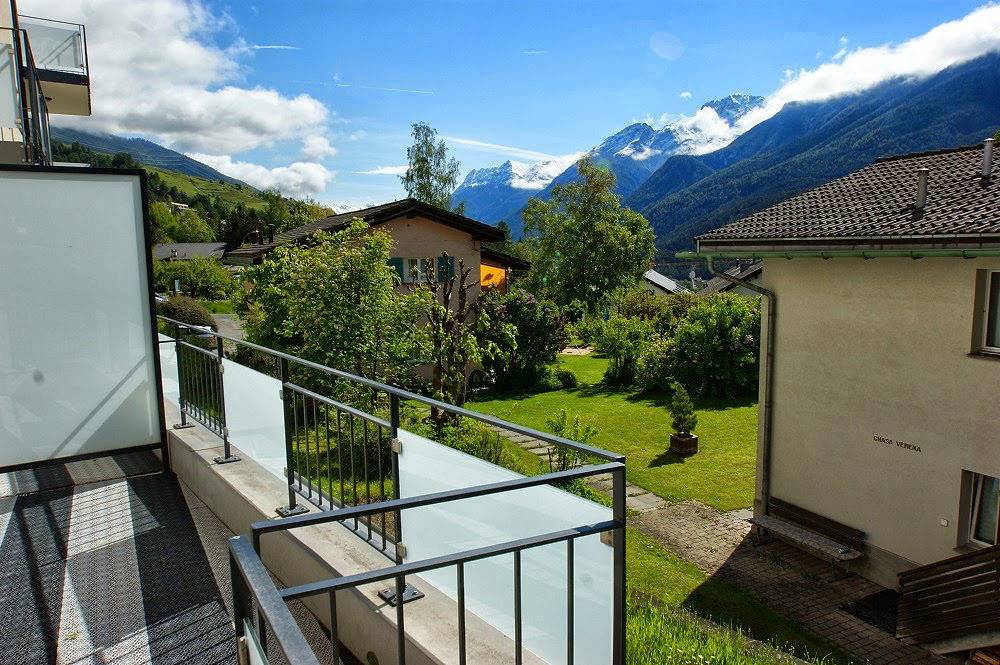 Geheel vakantieappartement, Vakantieappartement voor 4 personen met balkon in Scuol, Lower Engadine