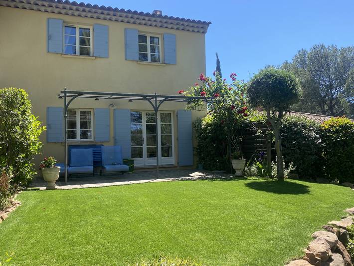 Location de vacances pour 4 personnes, avec jardin et terrasse à La Motte - 3