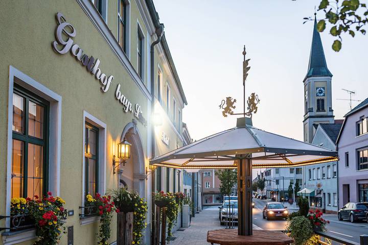 Hotel für 4 Personen, mit Balkon und Balkon/Terrasse, kinderfreundlich