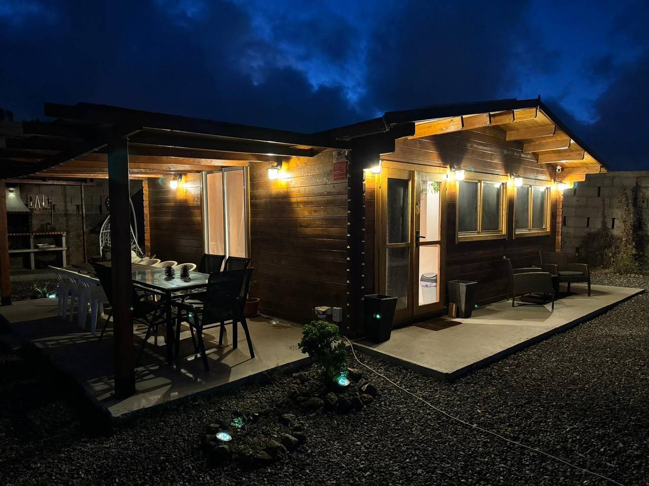 Apartamento entero, Peaceful Getaway with Pool, Jacuzzi & Bbq Area in Llano del Moro, El Rosario