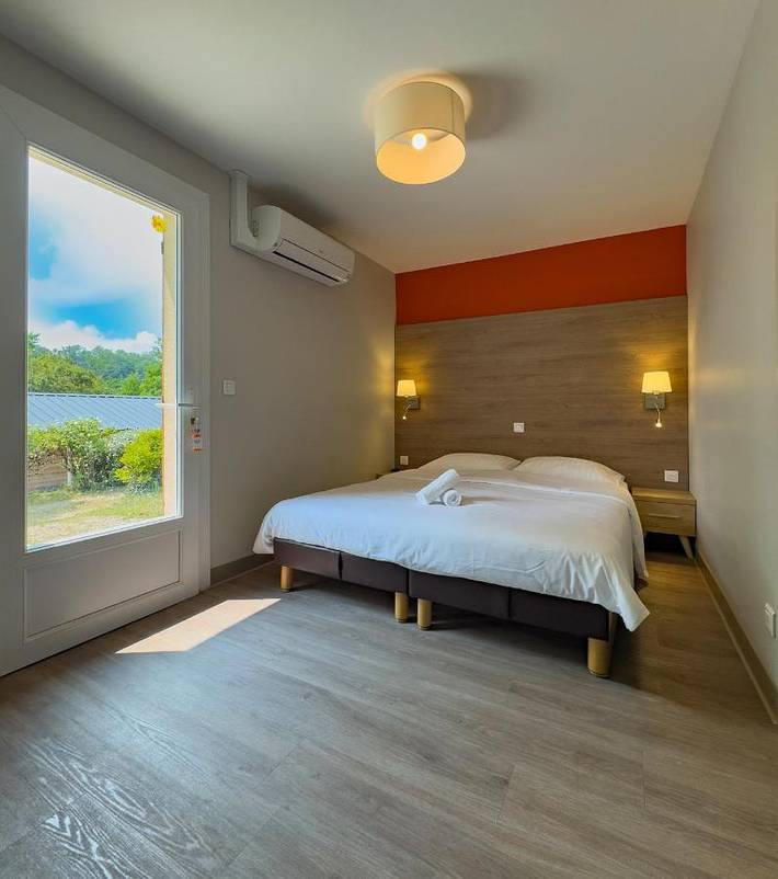 Parc de vacances pour 4 personnes, avec terrasse et jardin, animaux acceptés dans Occitanie - 4