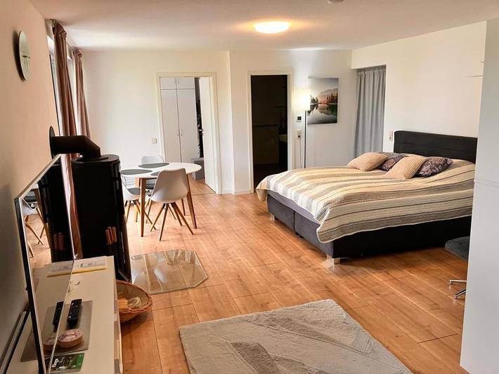 Ferienwohnung für 3 Personen, mit Terrasse und Garten