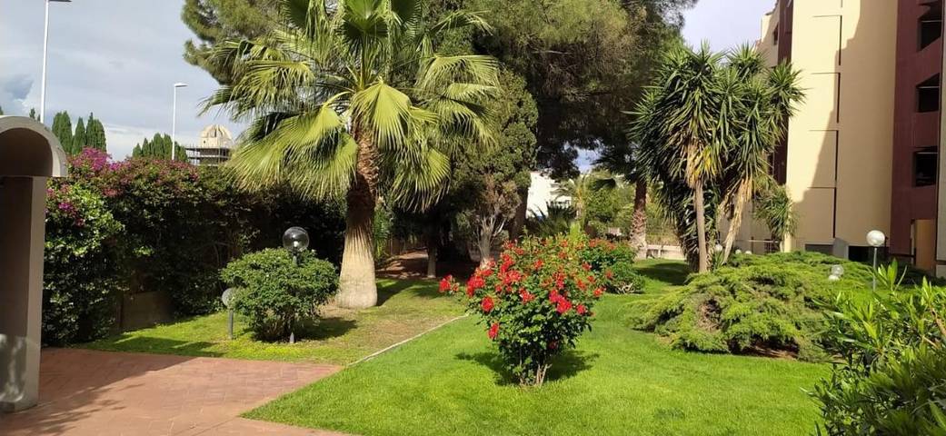 Apartamento para 2 personas, con balcón en Cagliari