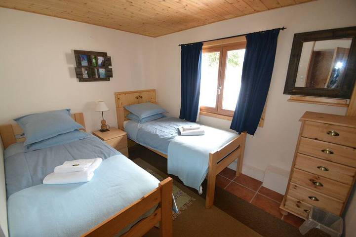 Gîte pour 8 personnes, avec jardin et piscine à La Rivière-Enverse - 3