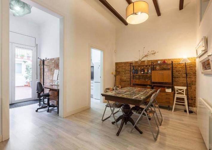 Ferienhaus für 6 Personen, mit Balkon und Garten in Barcelona
