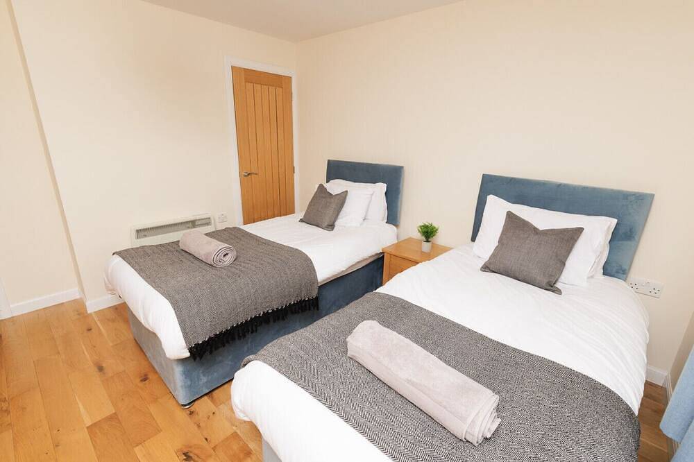 Ganze Wohnung, New to Vrbo: Central Lerwick 2Bed Apt · Garden|Walk to Sights in Schottische Inseln