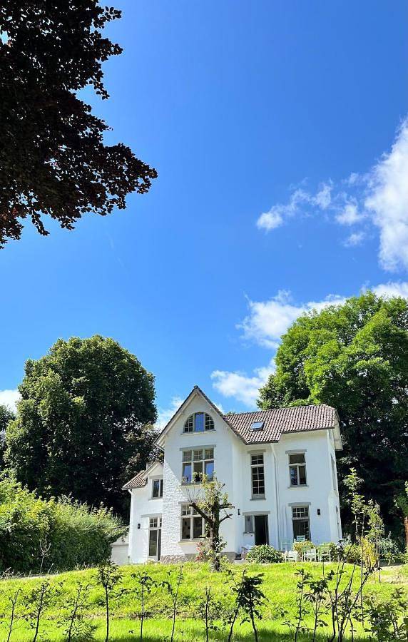 Gîte pour 8 personnes, avec vue et jardin, animaux acceptés à Linkebeek