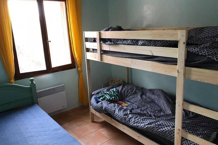 Location de vacances pour 6 personnes, avec jardin à Puimoisson - 4