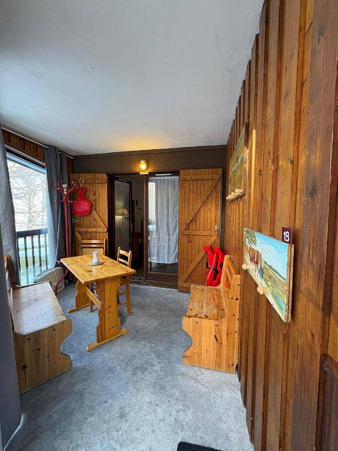 Gîte pour 4 personnes, avec Terrasse et Vue dans Les Monts d'Olmes