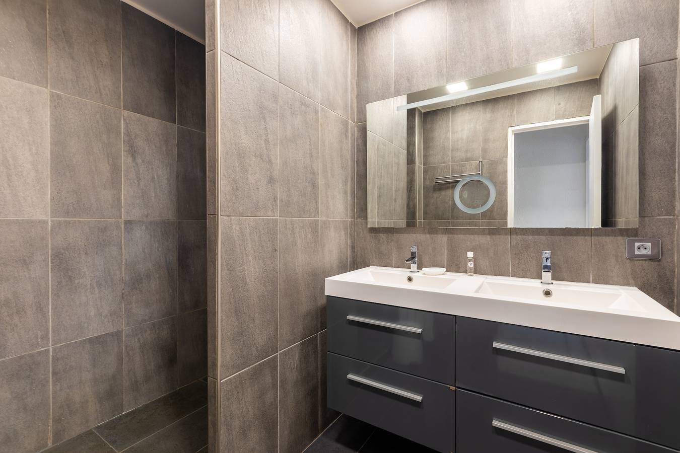 Appartement entier, Le Havre de Mandelieu - Appt à 20min de Cannes in Mandelieu-la-Napoule, Massif de l'Esterel