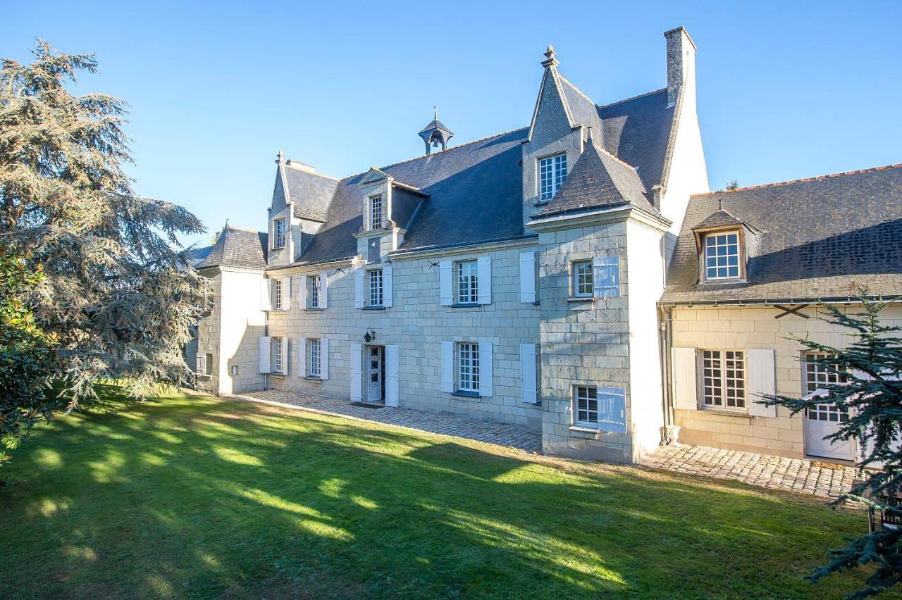 Deluxe Room in Vivy, Vallée de la Loire