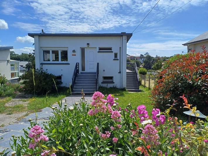 Location de vacances pour 4 personnes, avec jardin ainsi que balcon et vue dans Plage Du Mesnil Val Criel Sur Mer - 2
