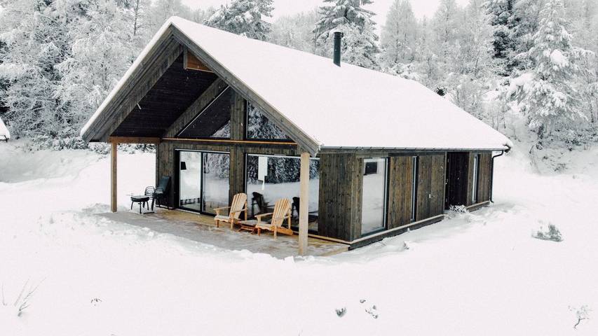 Cottage for 7 people, with yard and terrace, with pets in Norway