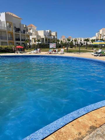 Gîte pour 2 personnes, avec jardin et bassin pour enfant ainsi que piscine et vue à Saïdia