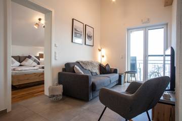 Gîte pour 6 personnes, avec vue sur le lac ainsi que terrasse et jardin à Neukirch