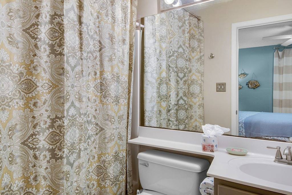 Ganze Wohnung, Fussball Spezial! 650 $ ttl wchtl Kosten! - Updated Condo w / Gulf View! in Destin, Emerald Coast