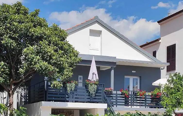 Apartament wakacyjny dla 4 osób, z taras, zwierzęta dozwolone w Sveti Filip i Jakov