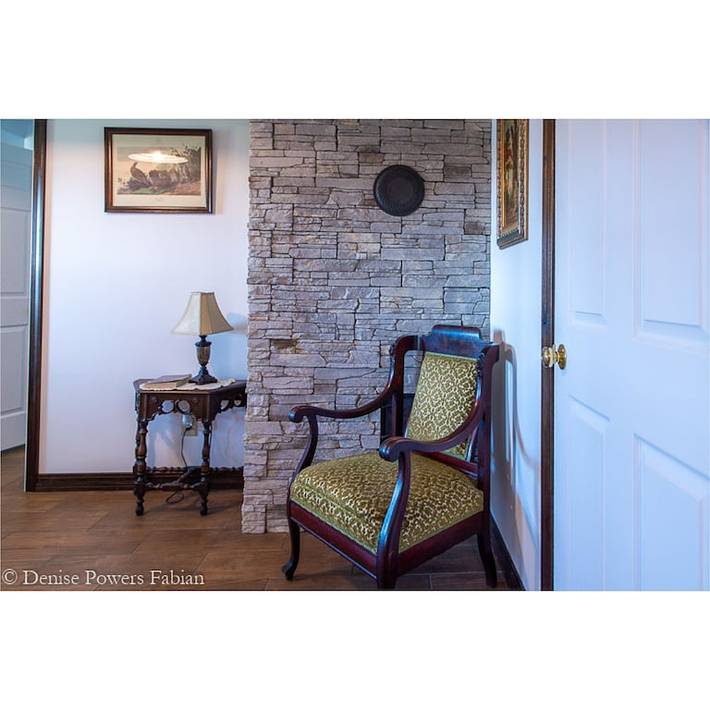 Vacation rental for 8 people, with hot tub and yard, with pets in Canaan Valley