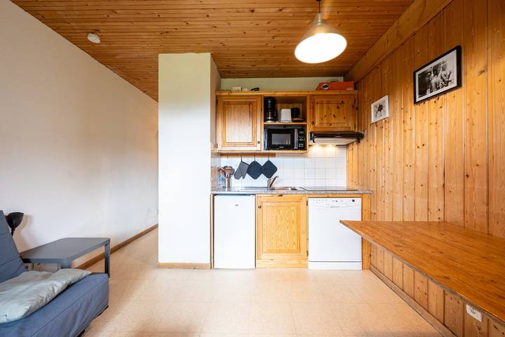 Ganze Wohnung, Ferienwohnung für 4 Personen mit Pool in Saint-Jean-d'Arves, Region Saint-Jean-de-Maurienne