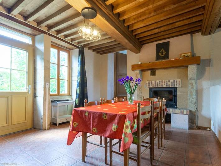 Ruhiges Ferienhaus im Morvan, ideal für Familien mit Haustieren in Saint-André-en-Morvan, Naturpark Morvan