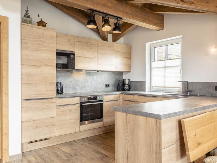 Ferienhaus für 10 Personen, mit Balkon/Terrasse und Balkon sowie Terrasse und Garten in Uttendorf - 2