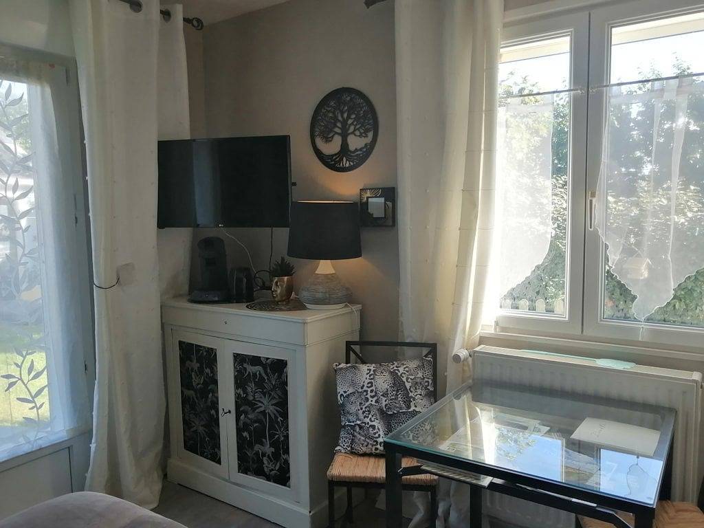 Chambres d'hôtes la Coccinelle des Caps - Chambre Taupe zen in Ambleteuse, Région de Boulogne-sur-Mer