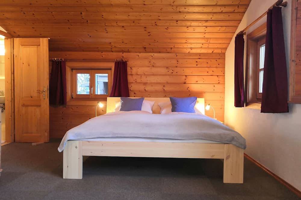 Freistehendes 3-Sterne-Ferienhaus mit Terrasse und Garten, Wlan in Garmisch-Partenkirchen, Bayerische Alpen