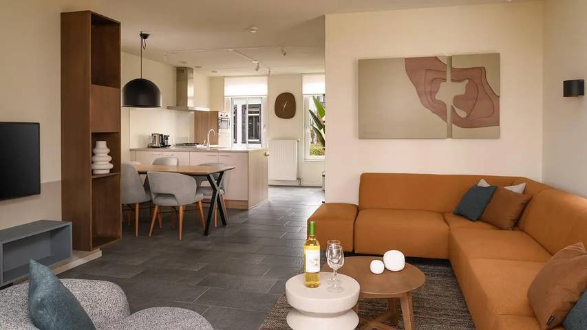 Ferienhaus für 8 Personen, mit Garten und Pool, mit Haustier