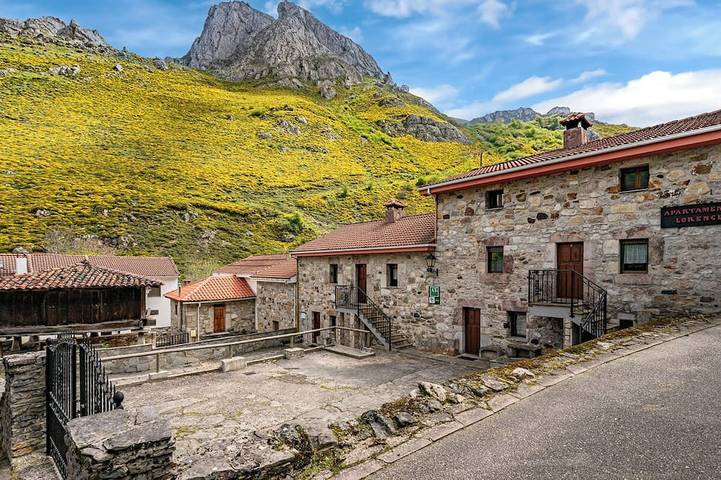 Appartement entier, Apartamentos Rurales Lorences pour 2 personnes in Somiedo, Chaîne Cantabrique