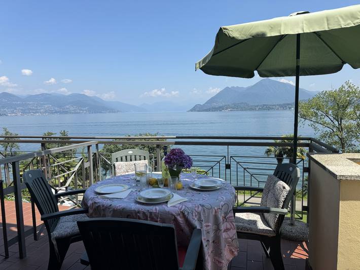 Ferienwohnung für 4 Personen, mit Seeblick und Terrasse sowie Pool und Garten, mit Haustier - 1