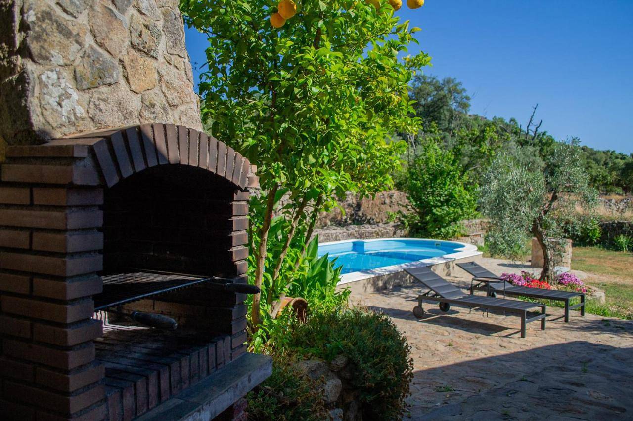 Two-Bedroom House in Montánchez, Provincia de Cáceres