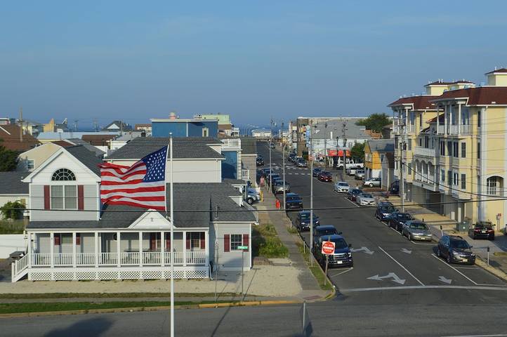 Vacation rental for 8 people, with pool and terrace as well as balcony/terrace in Seaside Heights