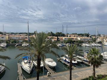 Gîte pour 4 personnes, avec piscine dans Port du Cap d'Agde