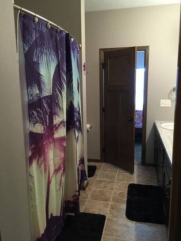 Lake House for 12 Guests in Iowa, USA, Picture 2