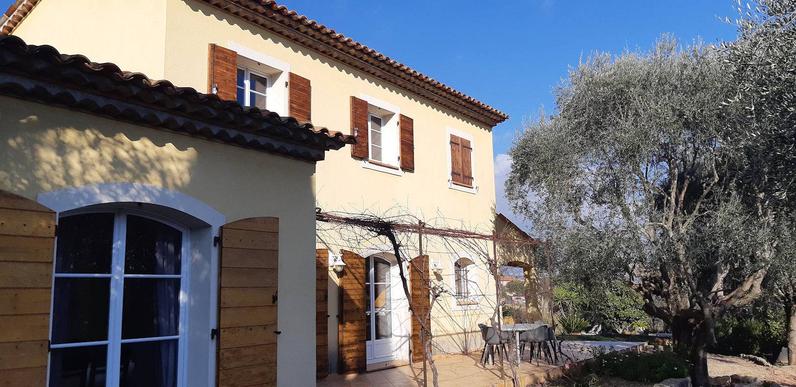 Chambre d'hôtes La Bastide Grassinque - Chambre Bleue in Grasse, Région de Cannes