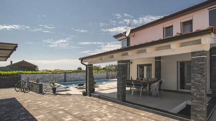 Villa für 11 Personen in Fazana, Südküste Istrien, Bild 3