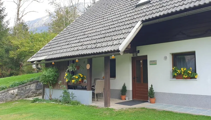 Ferienwohnung für 5 Personen, mit Garten und Ausblick, mit Haustier - 1