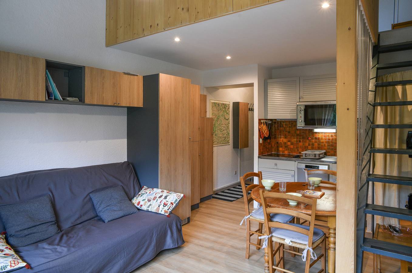 Ganze Wohnung, Appartement 'Cosy Studio Mezzanine' mit Bergblick und Balkon in Le Collet d'Allevard, Allevard