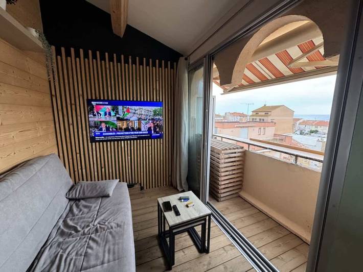 Location de vacances pour 4 personnes, avec balcon/terrasse et balcon, animaux acceptés à Valras-Plage