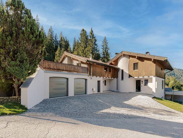 Chalet voor 7 personen, with sauna and tuin as well as whirlpool and terras, kindvriendelijk in Hopfgarten im Brixental
