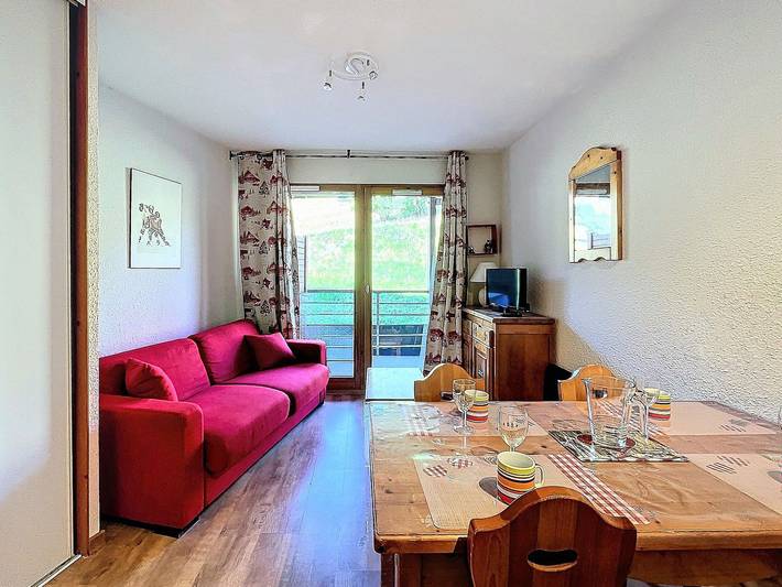 Chalet pour 4 personnes, avec balcon et piscine dans Le Corbier - 2