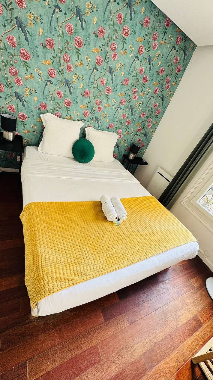 Ferienwohnung für 3 Personen, kinderfreundlich am Eiffelturm