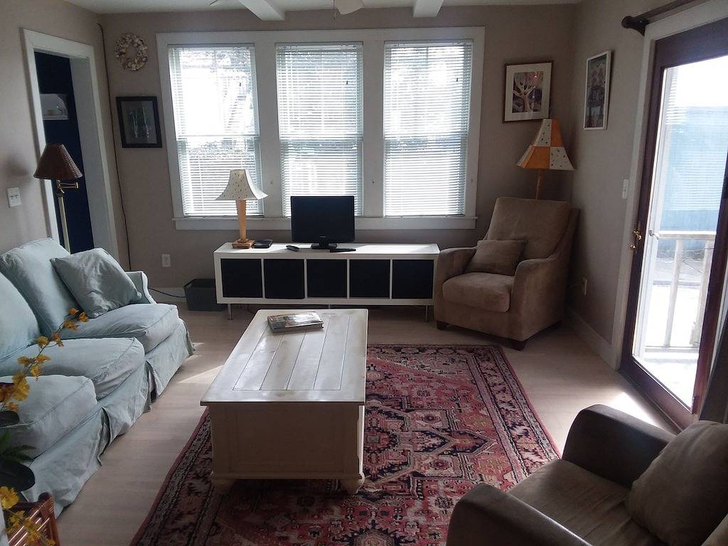 Ganze Wohnung, Fantastische Aussicht im Herzen des historischen Stadtteils Waterfront! Gratis Wifi in Bristol County