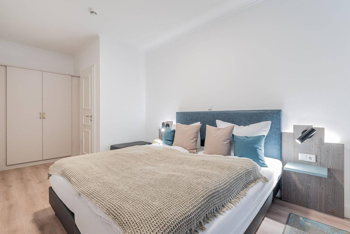 Ganze Wohnung, Modernes Apartment mit Balkon, zentral in Kühlungsborn und strandnah gelegen in Kühlungsborn, Mecklenburgische Ostseeküste